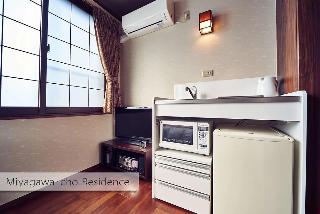 Hana-Touro Stay Kyoto Residence 0*,  일본